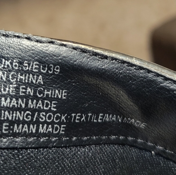 Booties - Picture 3 of 8